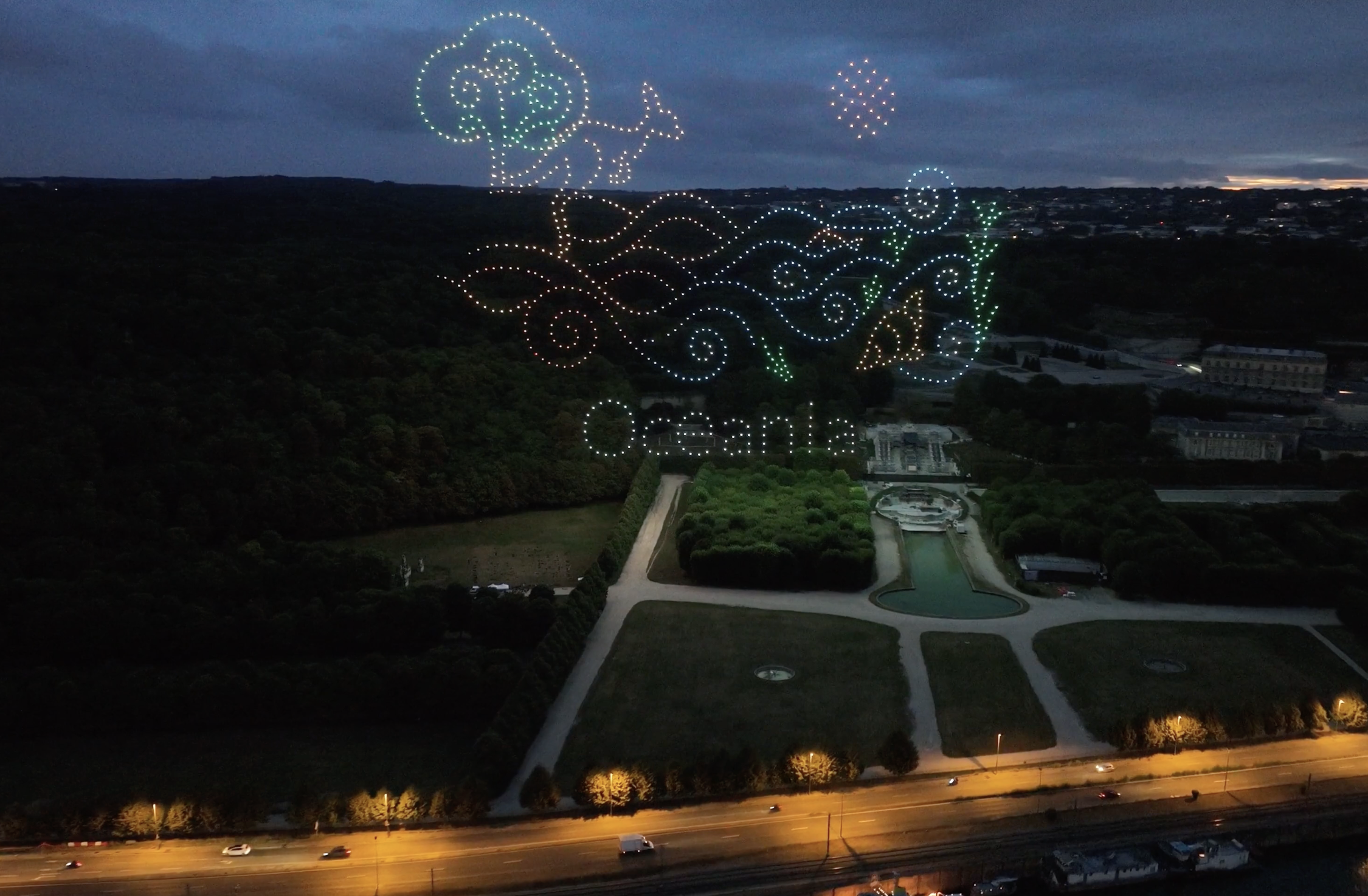 Spectacle de drones Oceania avec motifs floraux
